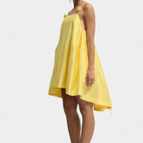 Lourdes – Vestido Mini Romántico con Detalle Encantador