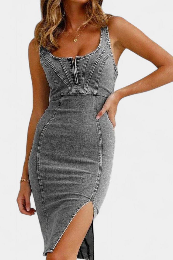 María – Vestido Denim Con Tirantes Ajustables Para Un Look Elegante Y Rebelde