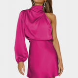 Claudia – Vestido Mini Drapado de Un Hombro Para Un Look Elegante y Moderno