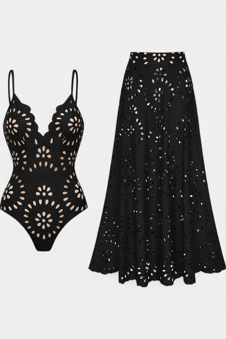 Rocío – Traje de Baño Elegante Con Falda y Detalles Florales